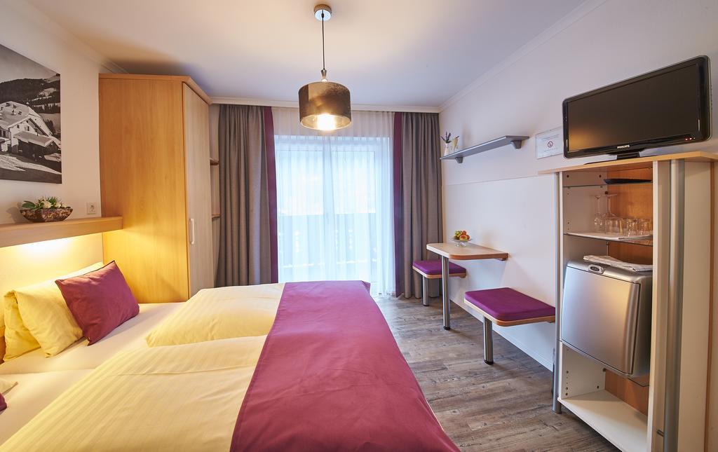 Landhaus Keil Saalbach-Hinterglemm Pokoj fotografie
