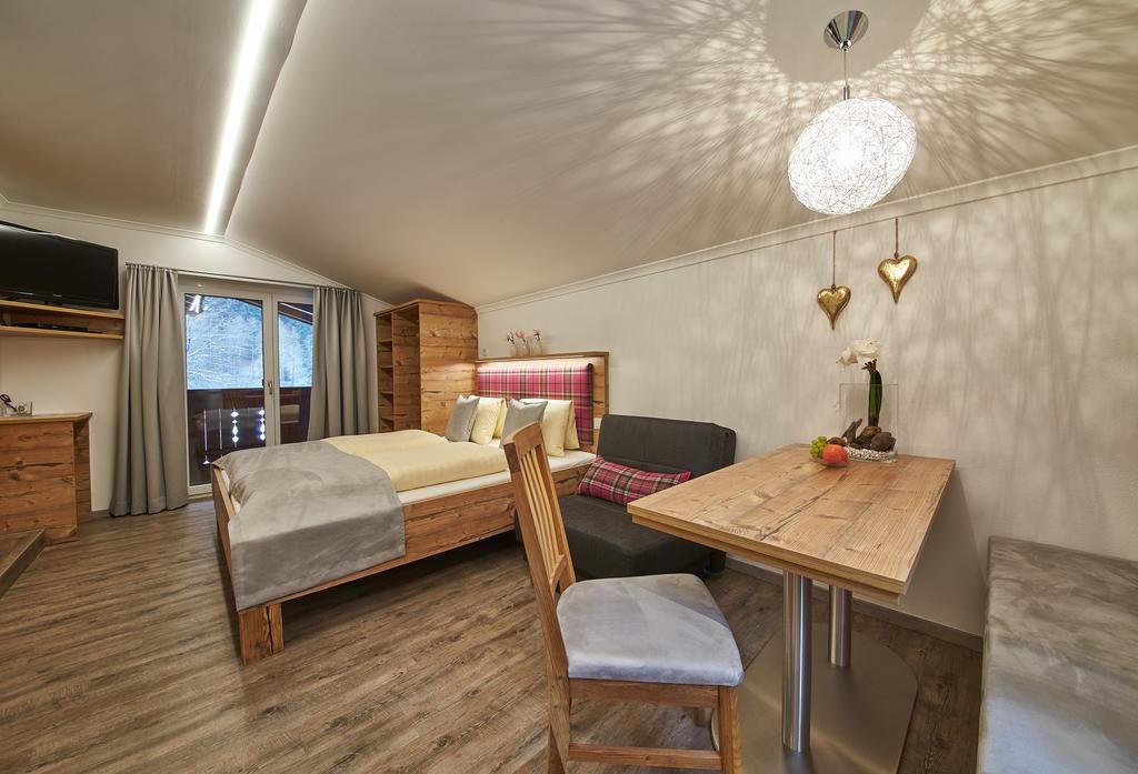 Landhaus Keil Saalbach-Hinterglemm Pokoj fotografie