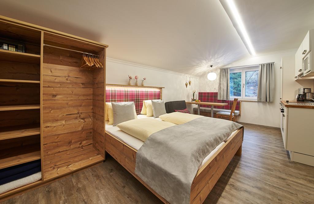 Bed and Breakfast Landhaus Keil Saalbach-Hinterglemm Pokoj fotografie